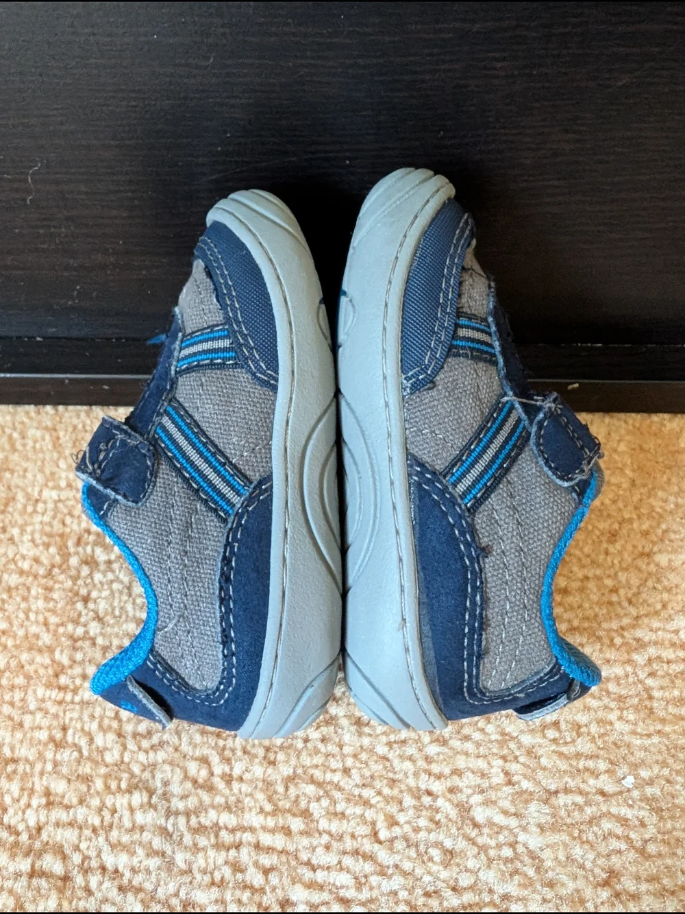 Stride Rite durable navy